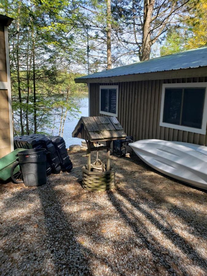 Villa Panoramic Water Views , Cozy House In Henniker ,Nh Extérieur photo