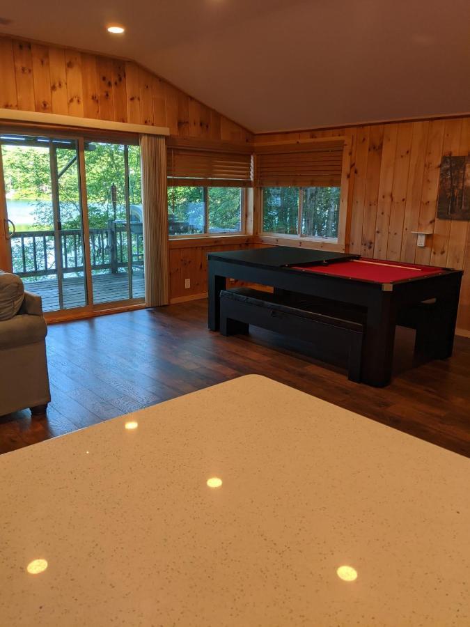 Villa Panoramic Water Views , Cozy House In Henniker ,Nh Extérieur photo