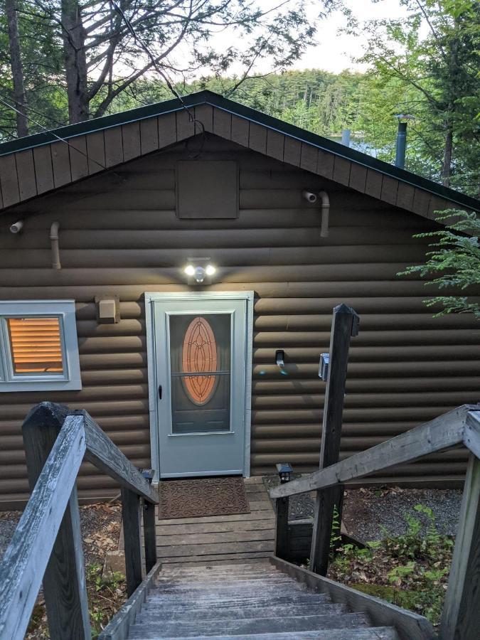 Villa Panoramic Water Views , Cozy House In Henniker ,Nh Extérieur photo
