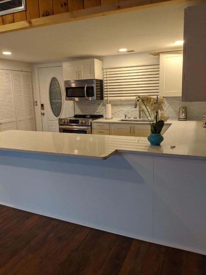 Villa Panoramic Water Views , Cozy House In Henniker ,Nh Extérieur photo