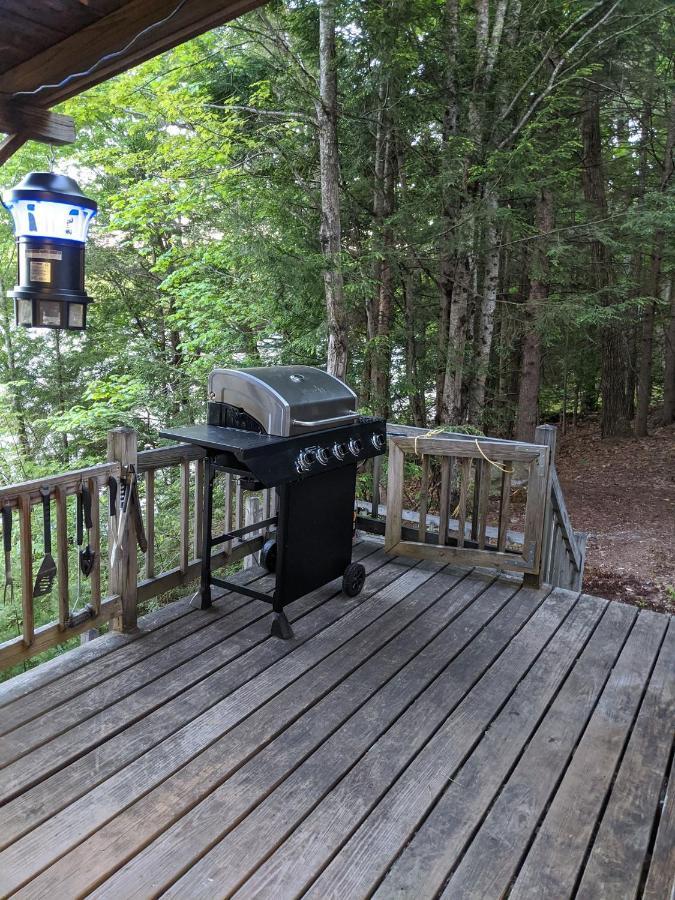 Villa Panoramic Water Views , Cozy House In Henniker ,Nh Extérieur photo