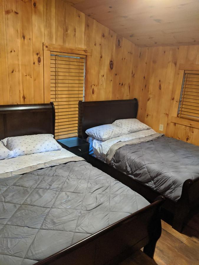 Villa Panoramic Water Views , Cozy House In Henniker ,Nh Extérieur photo