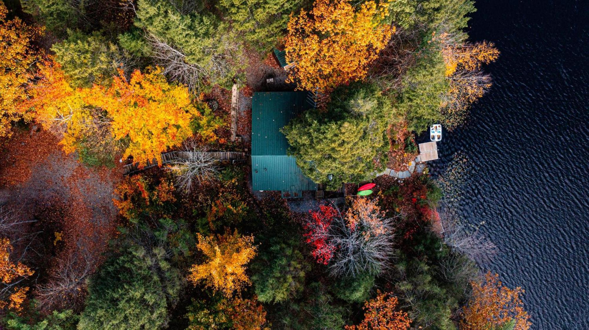 Villa Panoramic Water Views , Cozy House In Henniker ,Nh Extérieur photo